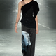 Illustration for article titled Thats not a dress, its a... no wait, thats a dress.
